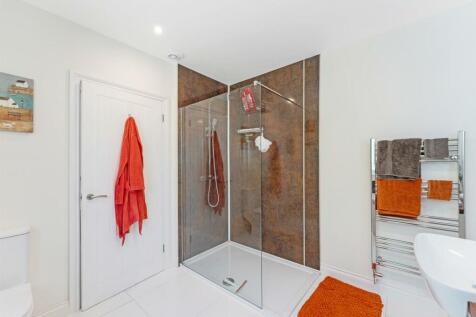 Bedroom Two En-Suite