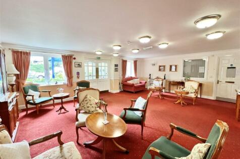 Communal Lounges
