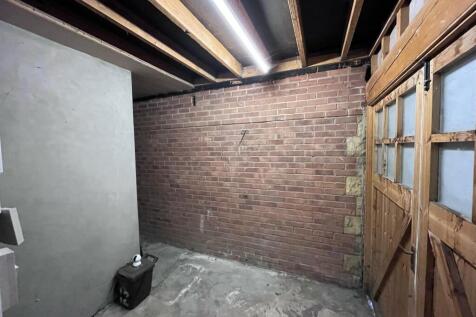 Remainder of Garage/Store