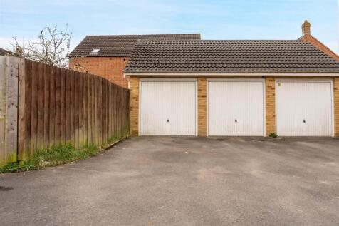 Garage &amp; Driveway