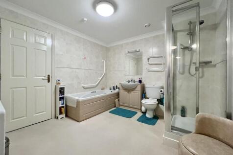 Four-Piece Bathroom