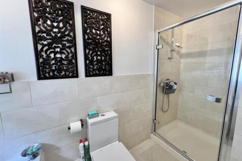 Four-Piece Bathroom