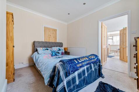 Bedroom Five/Walk-in Wardrobe