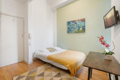 Studio for rent