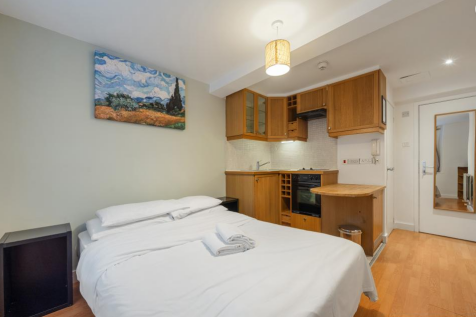 Studio to rent