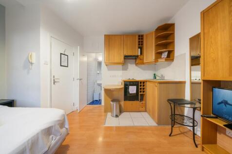 Studio to rent