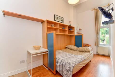 Studio to rent