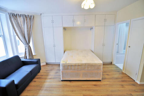 Studio for rent