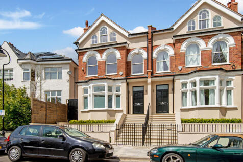 6 Bedroom Semi Detached House for rent