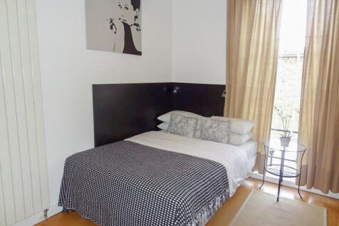 Semi-studio to rent