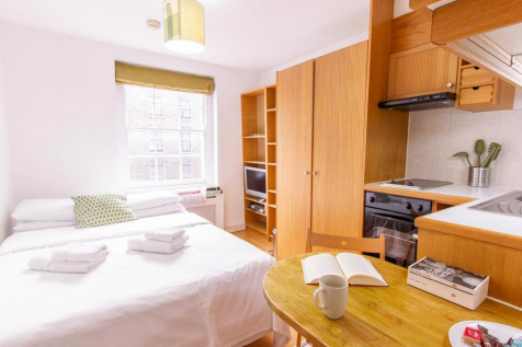 Semi-studio to rent