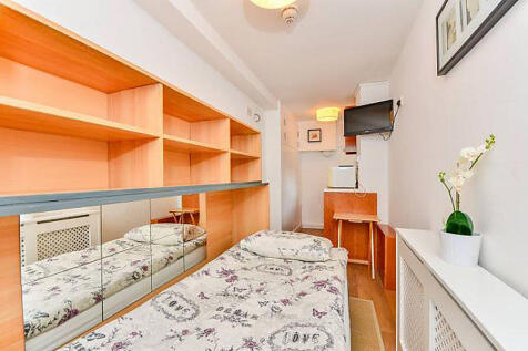 Bedsit for rent