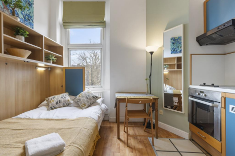 Studio to rent