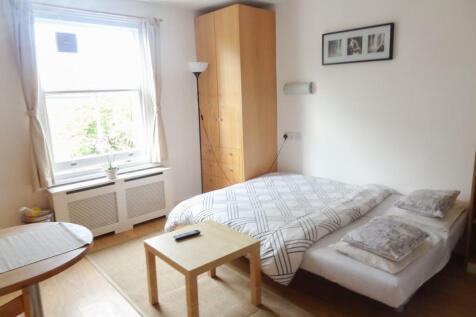 Studio to rent