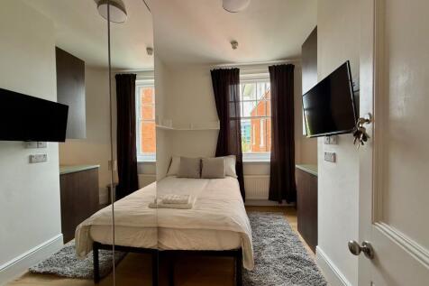 Studio For Rent in Fulham