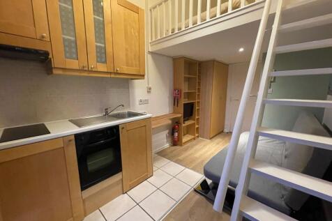 Studio to rent