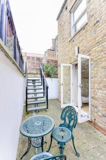 Studio to rent