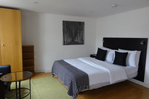 Studio To Rent