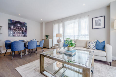 2 bed flat to rent