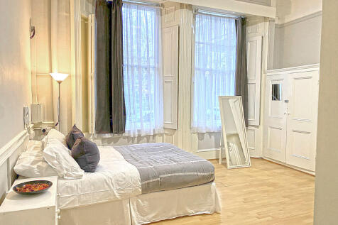 Studio to rent