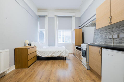 Studio to rent