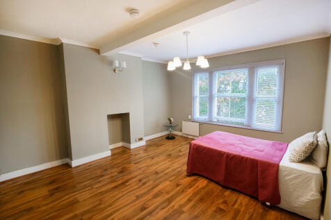 Spacious One Bedroom for rent