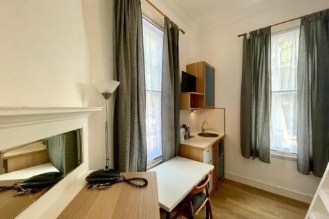 Studio to rent