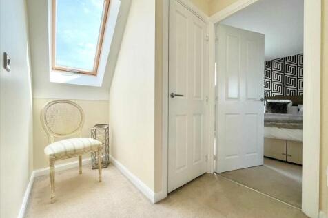 Top floor landing