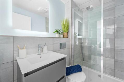 Example Ensuite