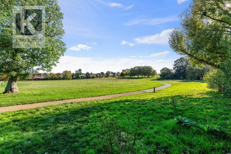 Bridgewood Road, Worcester Park