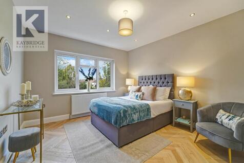 Cudas Close, Epsom
