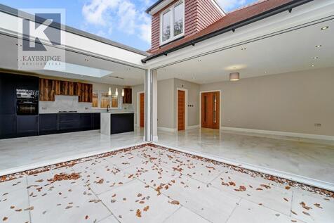 Cudas Close, Epsom