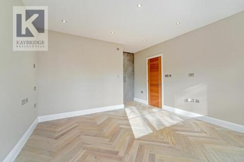 Cudas Close, Epsom