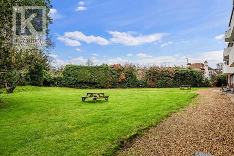 Court House Mansions, Eastway, Epsom