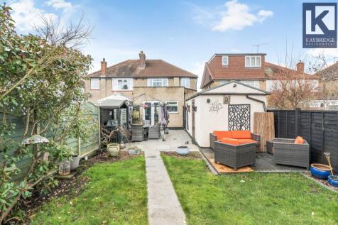 Willow Way, Epsom