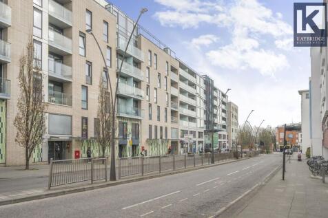 Jubilee House, Station Approach