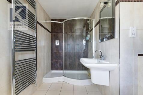 The Hawthorns, Epsom - KT17 2QA