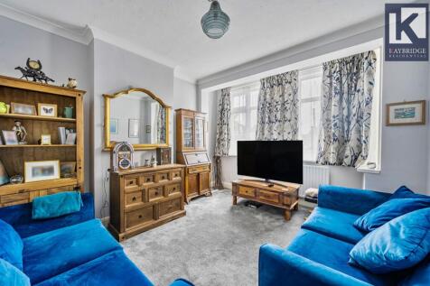 Stoneleigh Avenue, KT4