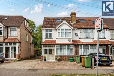 Stoneleigh Avenue, KT4