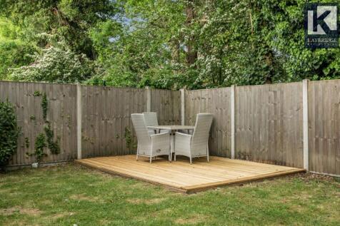 Ardrossan Gardens, KT4 7AZ