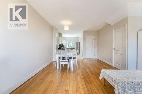 Beaumont Drive KT4 8FE