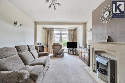 Seaforth Gardens, Epsom - KT19 0LP