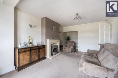 Seaforth Gardens, Epsom - KT19 0LP