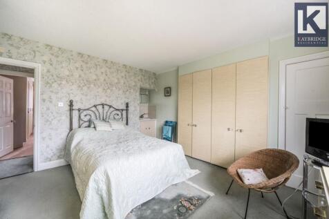 Seaforth Gardens, Epsom - KT19 0LP