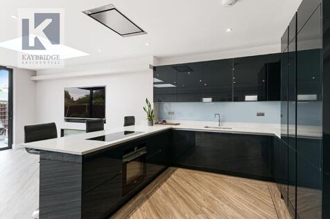 Tealing Drive, Epsom
