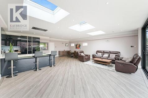 Tealing Drive, Epsom