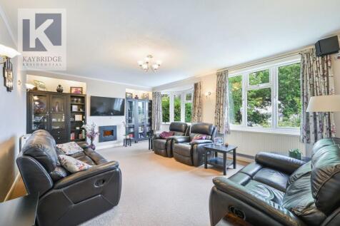 Kingston Road, Epsom