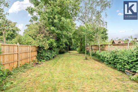 Temple Road, Epsom