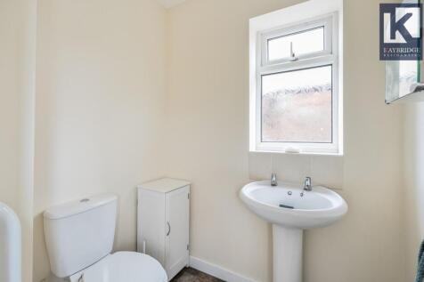 Huntsmoor Road, KT19 0JJ
