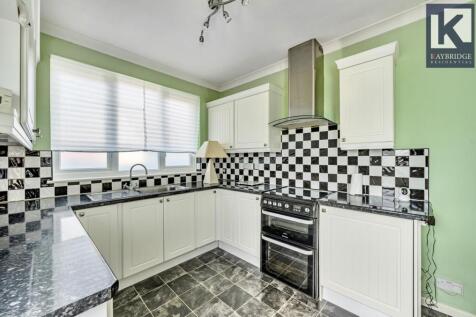 Mavis Avenue, Epsom